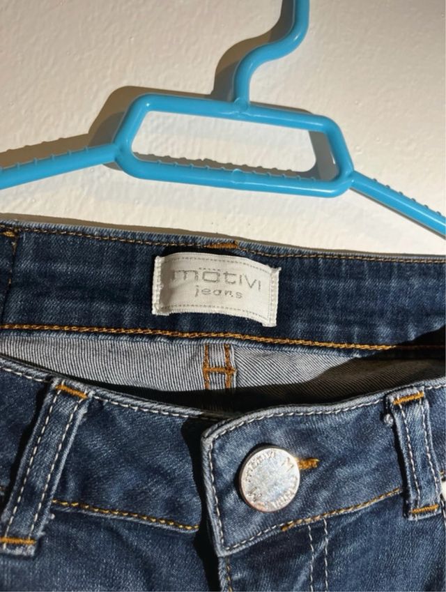 Jeans Motivi strappati blu