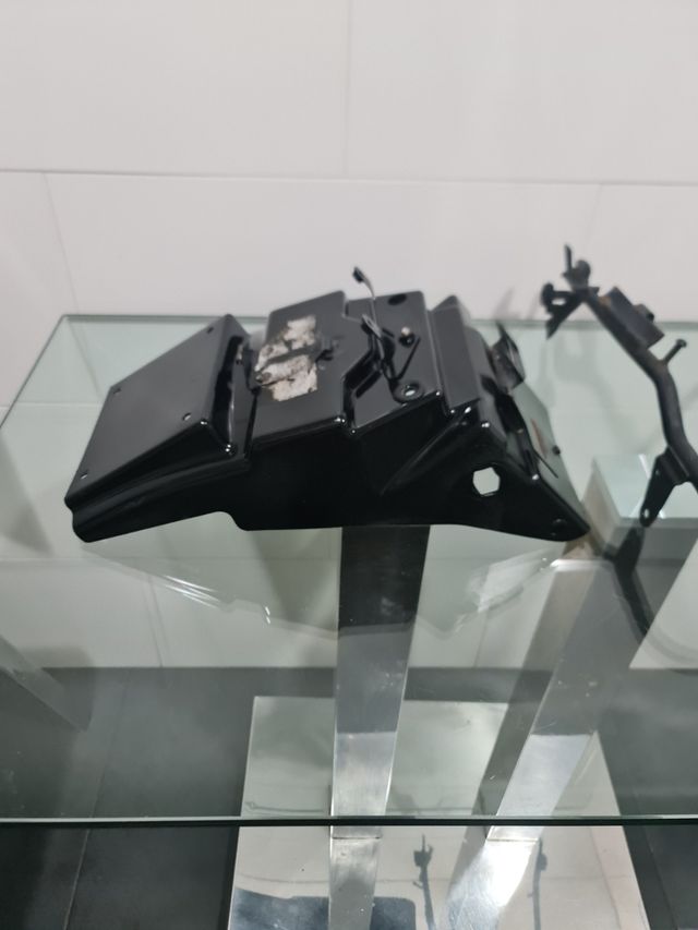 Portamatriculas Suzuki GSXR 750