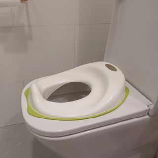 Orinal y Asiento Reductor WC Bebé