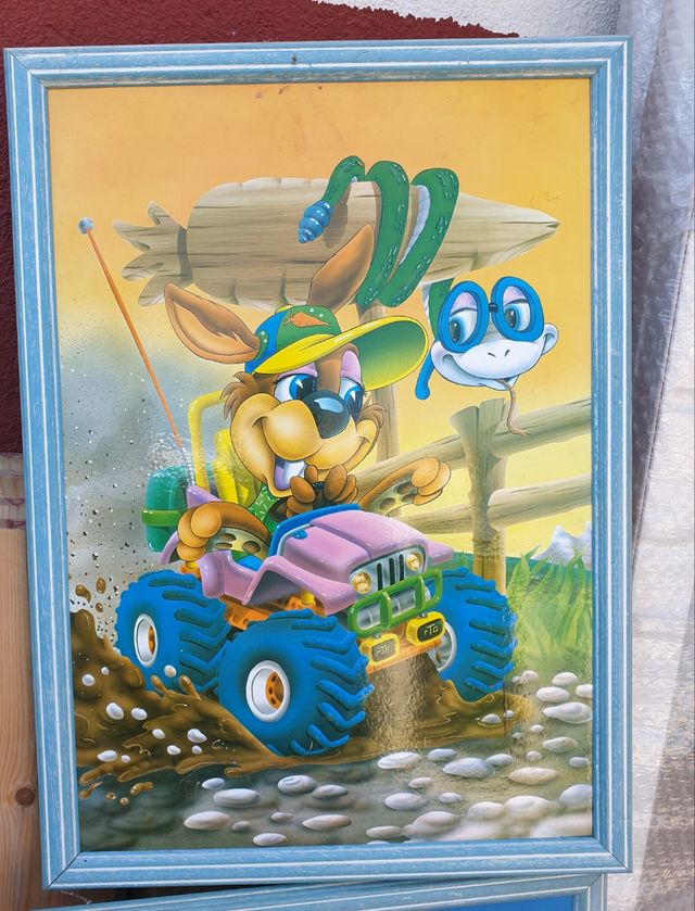 Lote de 3 cuadros y un espejo decorativos