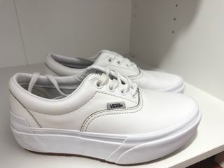 Vans Era Stacked Blancas. usadas una sola vez. 