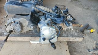 Motor Yamaha Xmax 125i completo.