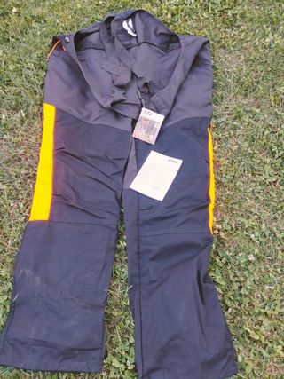 Peto protector motosierra STIHL