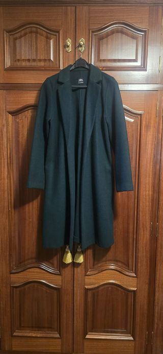 Vestido negro bordado