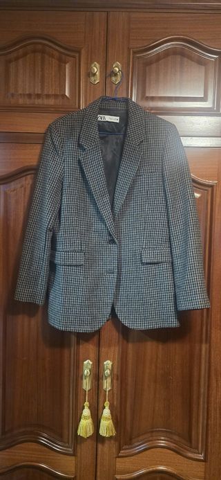 Chaqueta gris