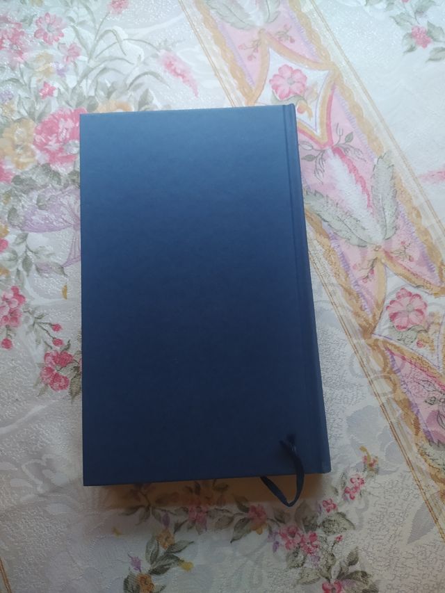 El niño con el pijama de rayas