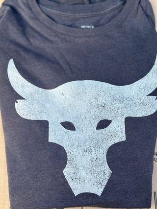 Camiseta Under Armour Talla M Gris