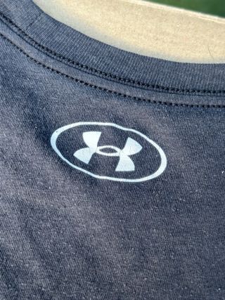 Camiseta Under Armour Talla M Gris