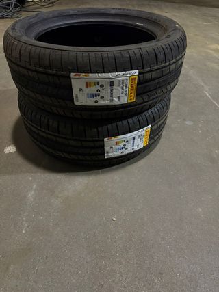 Neumáticos Pirelli P-ZERO (PZ4) 235/50R19 99W MO