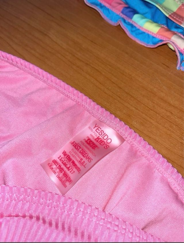 Costume da bagno arcobaleno e rosa 15/16 anni