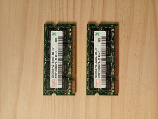 2x Hynix 2GB DDR2 SODIMM RAM (4GB Total)