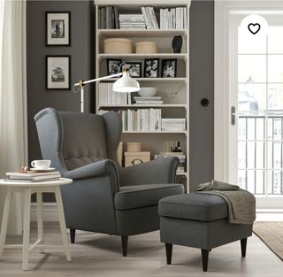 Poltrona reclinabile STRANDMON IKEA con poggiapiedi