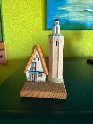 Figura Barraca Valenciana y Micalet Porcelana