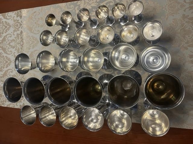 Juego de 30 copas de alpaca bañadas en plata