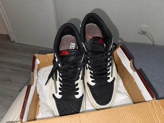 Nike Air Jordan 1 Low Travis Scott