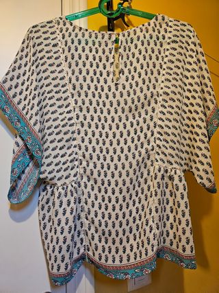 Blusa estampada multicolor