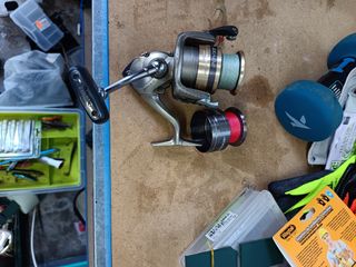 Carrete de pesca Shimano Exage 4000