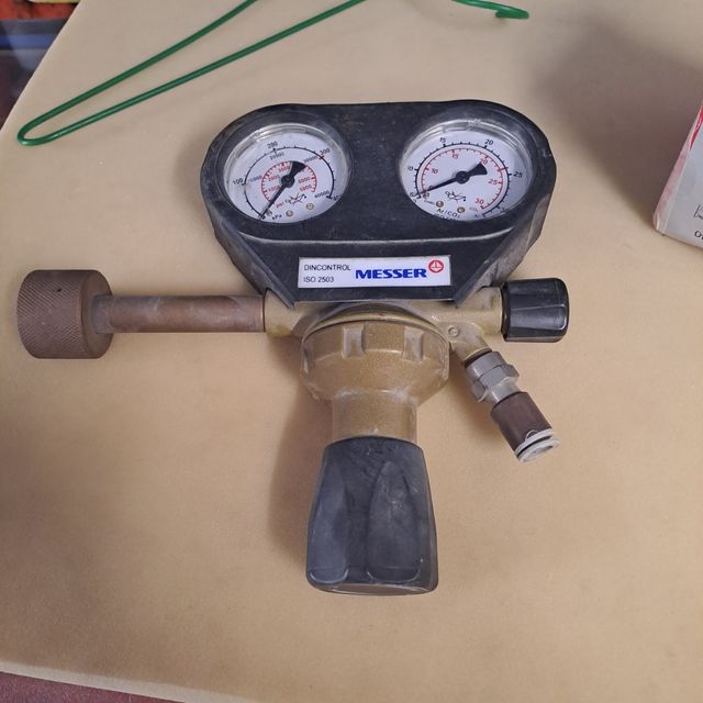 Regulador de presión Messer DINCONTROL