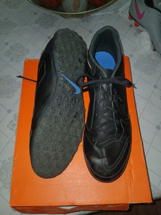 Nike Tiempo Zapatillas Fútbol Negro