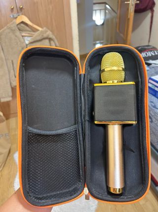Micrófono Karaoke Inalámbrico Bluetooth Dorado