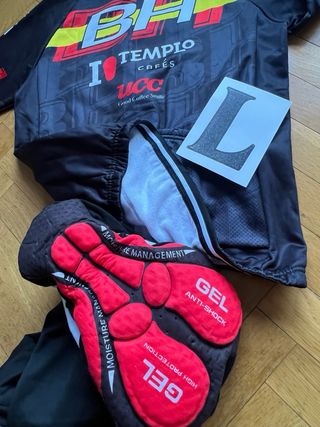 Conjunto, equipación ciclismo, invierno, termal.L￼