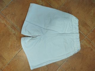 Bermudas vaqueras Pull and Bear niña blancas