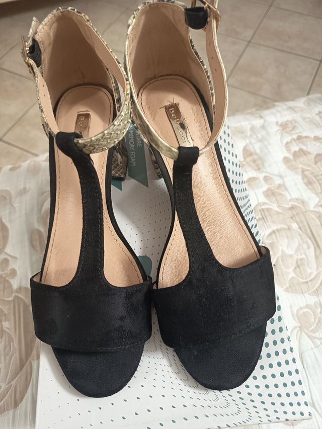 Sandali Bellucci neri