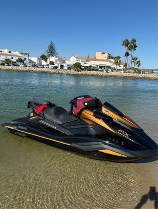 Moto de agua Yamaha FX