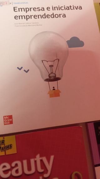 Libros de grado medio de peluquería