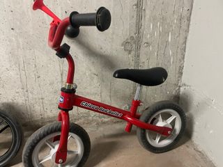 Bici sin pedales Chicco Roja en buen estado