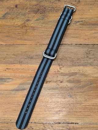 Correa NATO Negra y Gris 20mm