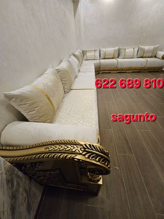 Sofá Marhba Sagunto Beige y Dorado
