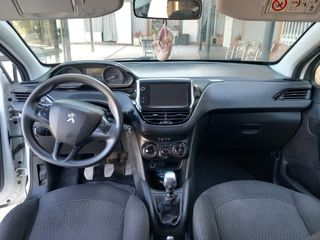 Peugeot 208 2018