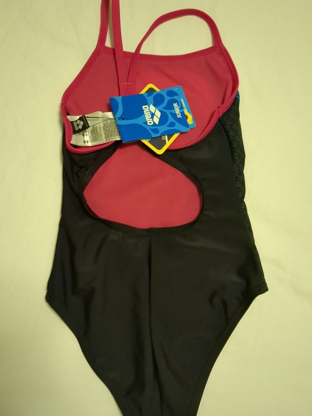 Nuovo costume da bagno Arena da ragazza