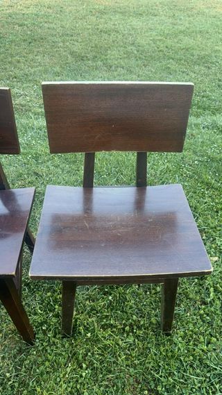 Juego de 4 sillas de madera antiguas