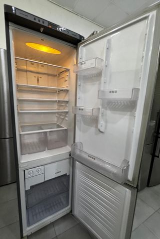 FRIGORÍFICO COMBI NO FROST SAMSUNG EN INOX 