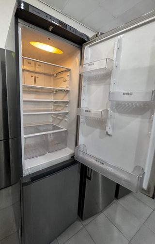 FRIGORÍFICO COMBI NO FROST SAMSUNG EN INOX 