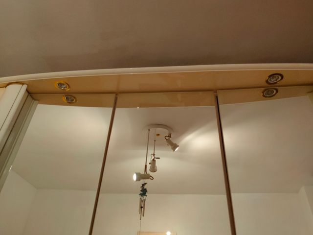 URGE Dormitorio blanco-marfil