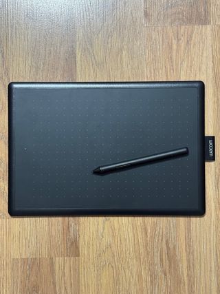 Tableta Gráfica Wacom One con Lápiz