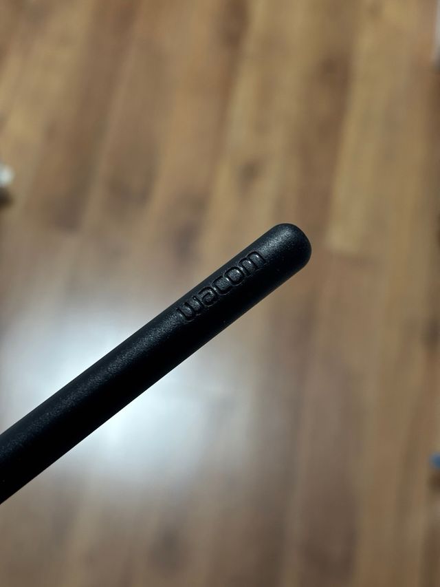 Tableta Gráfica Wacom One con Lápiz