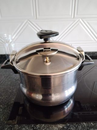 Olla Express Magefesa Acero Inoxidable