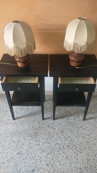 Coppia comodini con cassetto