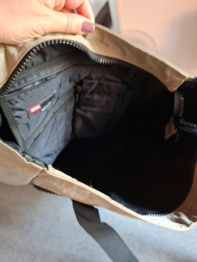 Borsa a spalla Diesel unisex beige e nera nuova