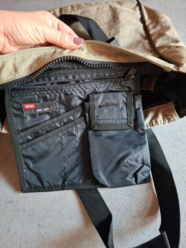 Borsa a spalla Diesel unisex beige e nera nuova