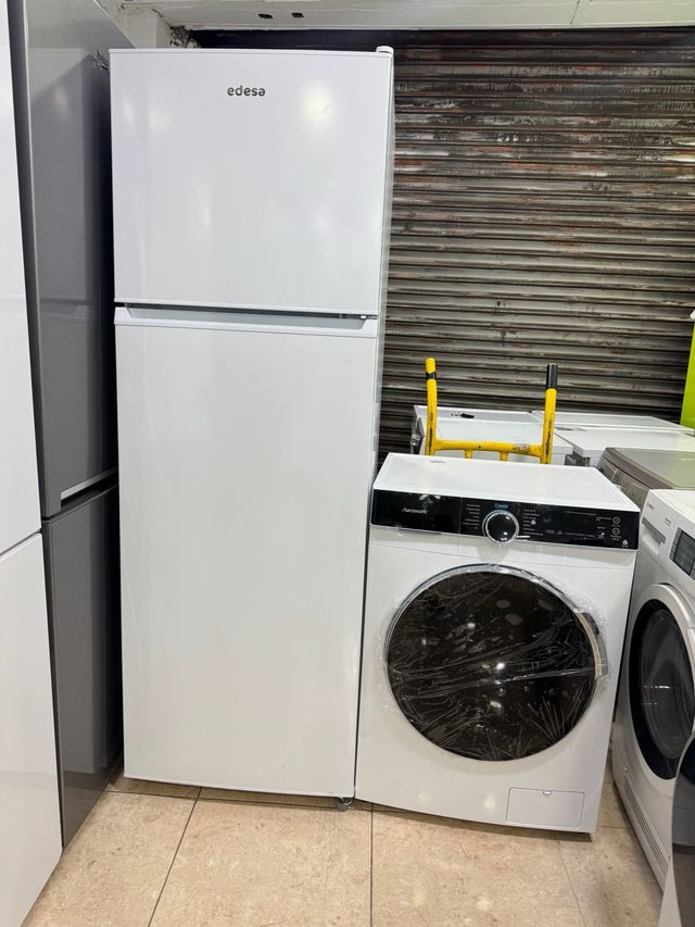 Pack Frigorífico y Lavadora semi nuevo