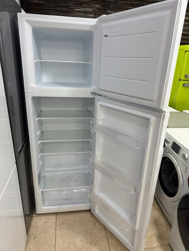 Pack Frigorífico y Lavadora semi nuevo