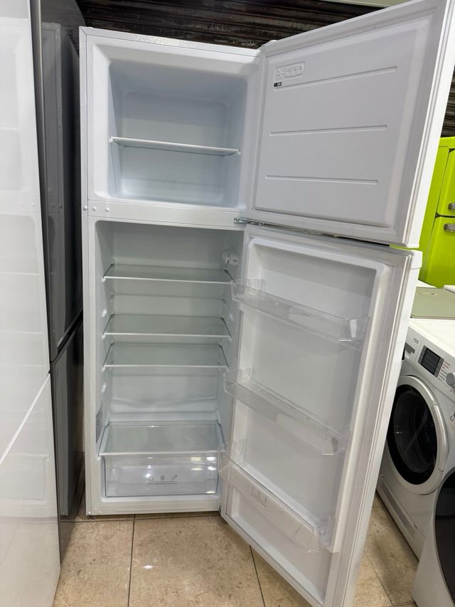 Pack Frigorífico y Lavadora semi nuevo