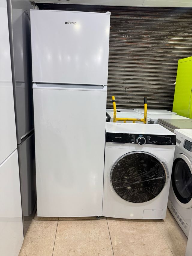 Pack Frigorífico y Lavadora semi nuevo