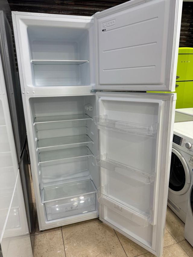 Pack Frigorífico y Lavadora semi nuevo