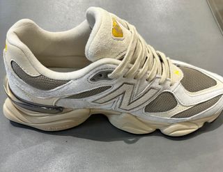 New Balance 9060 Beige/Gris/marrón claro